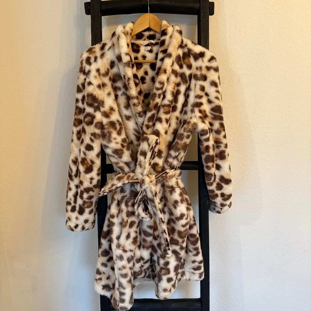 Aerie Leopard Print Fleece Robe Womens M Brown Tan Plush Shawl Collar Belted